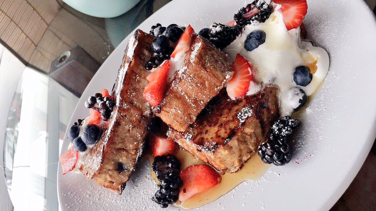 jayacancook's tweet photo. Oatmeal Bread I baked yesterday. French Toast today. ๐๐๐ #jayacancook https://t.co/GXDeh4052f