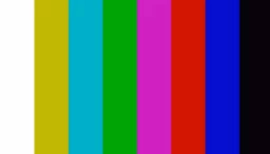 vollauschek's tweet photo. #loading #glitch #error #rightbackatyouinternet #screenshot #minimal #testscreen #rgb #video #endofbroadcast #broadcast #end #digitalrainbow https://t.co/edfaGiqSO9