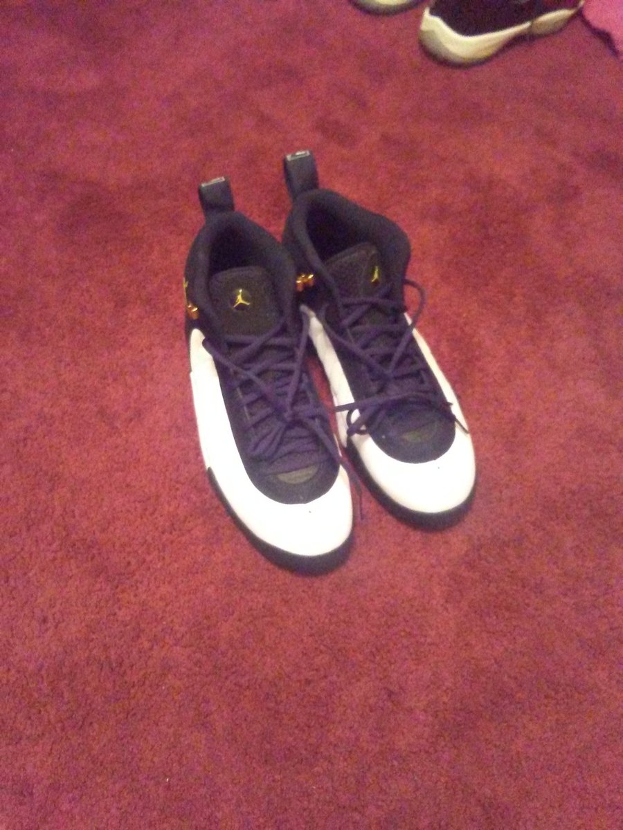 tyler2fy's tweet photo. Got these new j's yesterday https://t.co/isb67SskJz