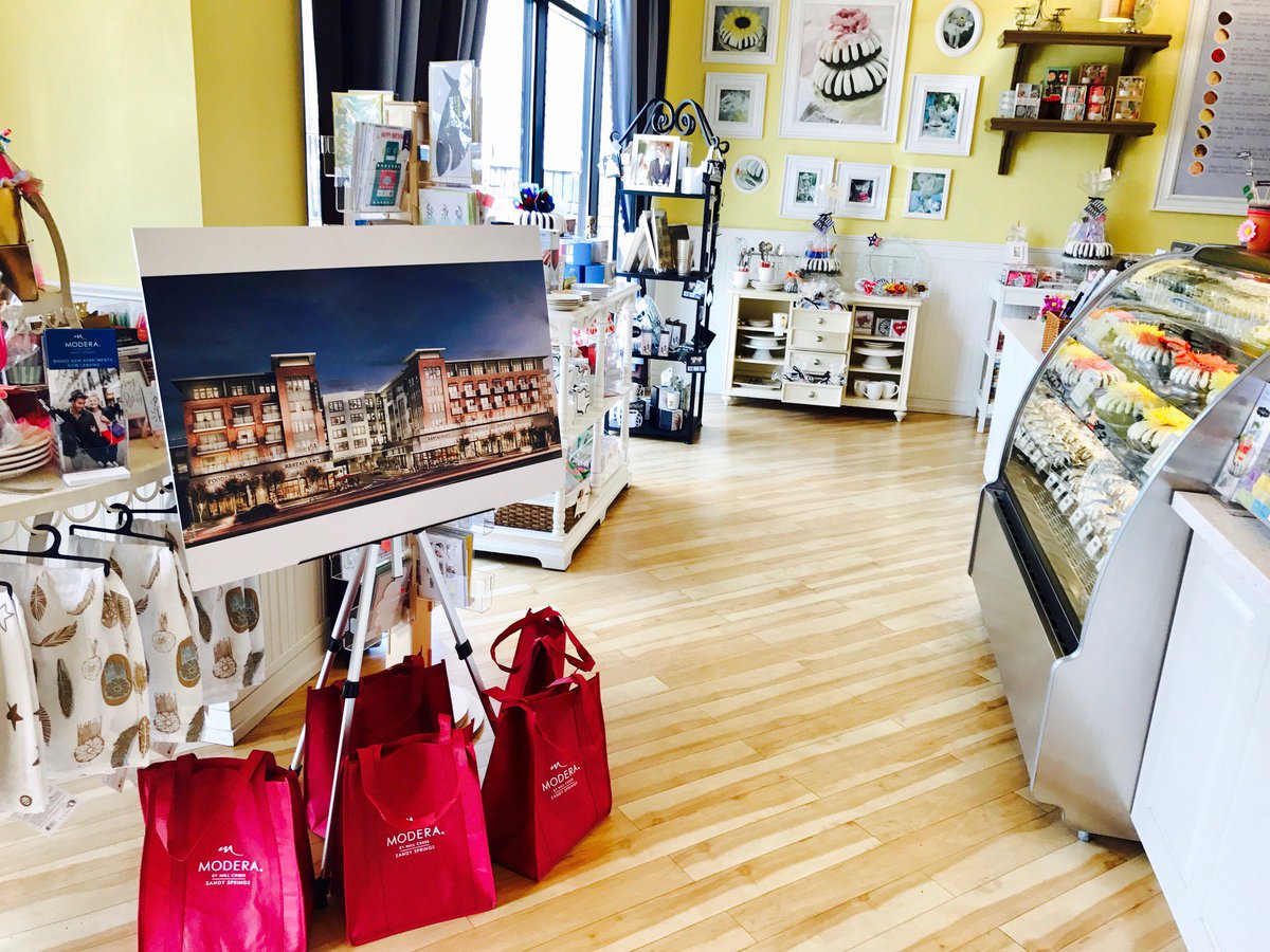 moderassprings's tweet photo. Come join Modera Sandy Springs at @nothingbundt today! #NowLeasing #MillCreekRes #Modera #ModeraSandySprings https://t.co/VZCTdPNaek