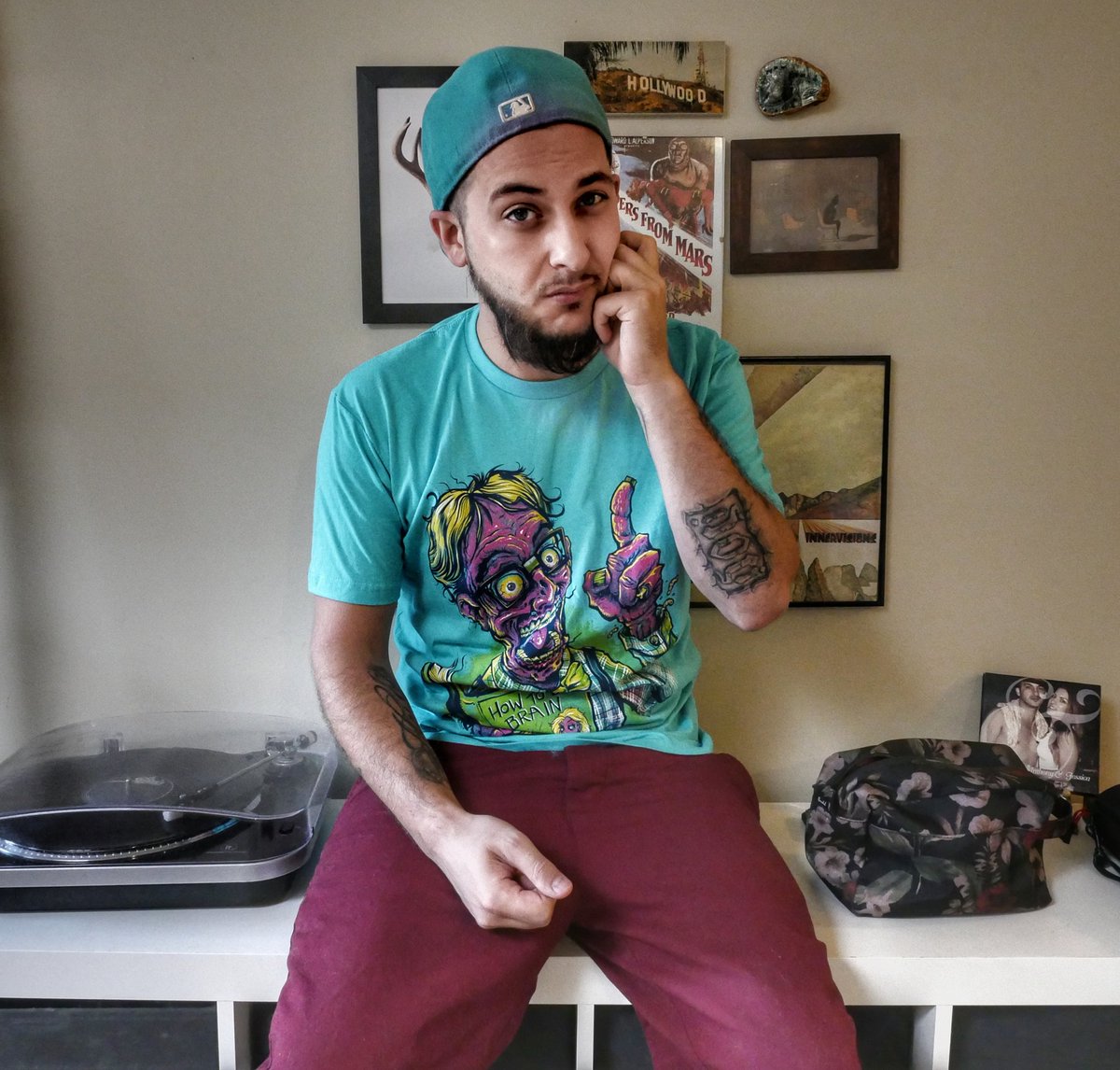 governedbyghost's tweet photo. Turquoise Zombies, shout out @FitOutApparel on this #HowToGetBrains shirt :D https://t.co/4H5qb979tj