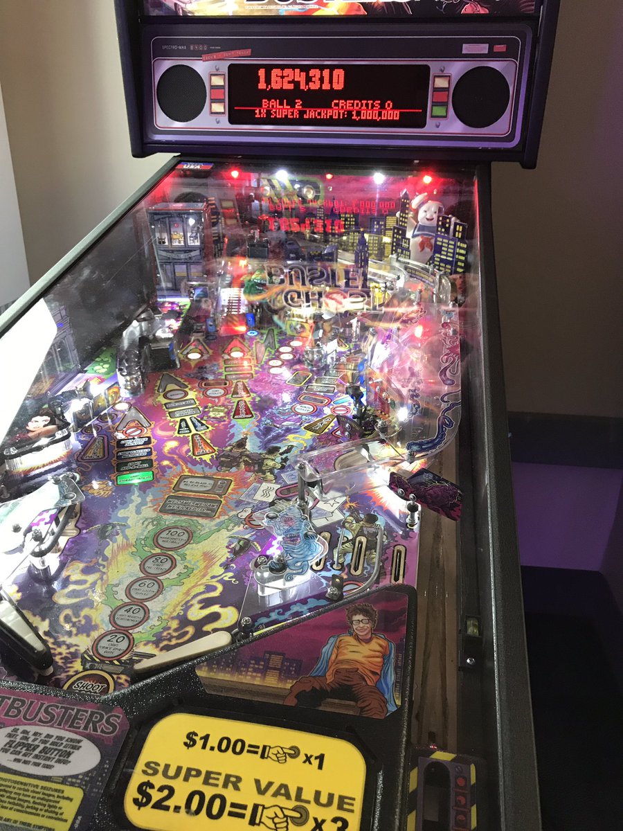 C2CPinball's tweet photo. Game already started and on ball 2 when I got here.  Already so much winning. #PINBURGH2017 #boiseAirport #thatgapthough https://t.co/xGKIbVd2hh