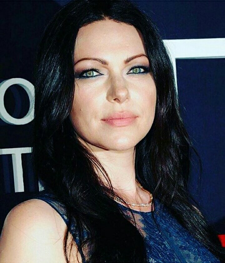 bitchfield_'s tweet photo. Laura Prepon appreciation tweet 🌈 #OITNB https://t.co/j0L5Ji5yZ0