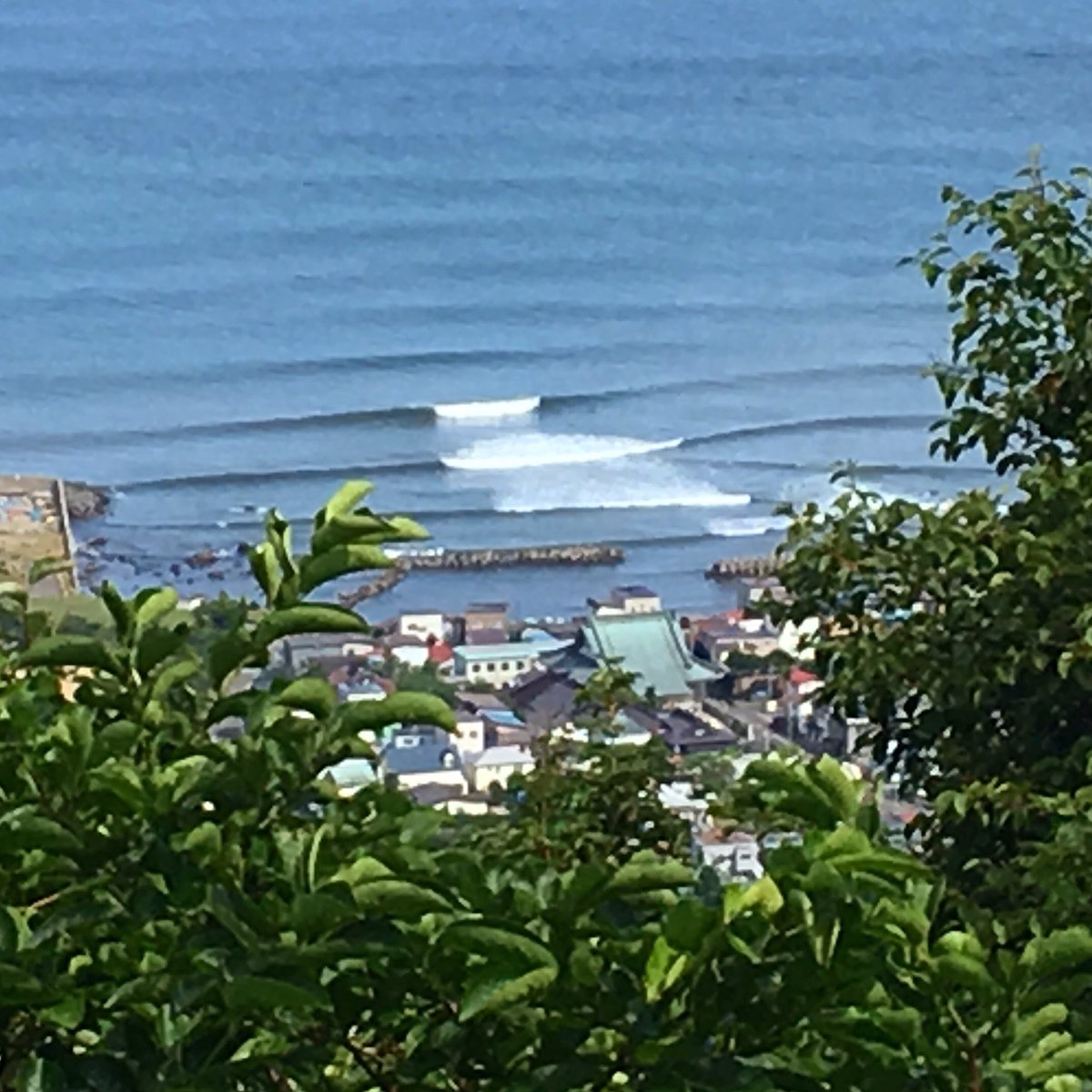 aoyagibase_atwo's tweet photo. 今日の近所
18時半からラストまで
遊べました🌊
#北海道
#函館
#海
#波
#surf
#kjksurfboard
#originalsurfboard
#quadfin
#hid
#idealsnowshape
#aoyagibase https://t.co/pTFdhSkEW3