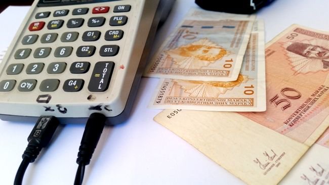 privrednikba's tweet photo. Zanatlije i preduzetnici traže promjenu kaznene politike https://t.co/omiLPDtmp1 via @privrednikba https://t.co/xCnxfDrDXM