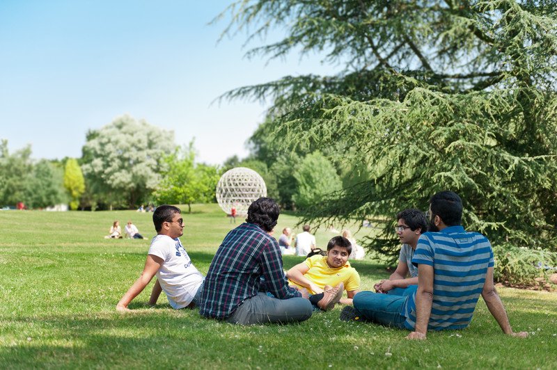 UniOfSurrey's tweet image. Attending a #SurreyOpenDay is a great way to get a feel for the campus and your course. Find out more: ow.ly/bqpd30dTFZW #createwonder