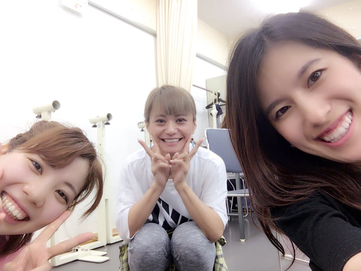 永井理沙 Lisa Nagai V Twitter I Risやプリパラの振り付けをしてるmika先生と リハの最中生クリーム出るかとwwwwwwwww プリパラ