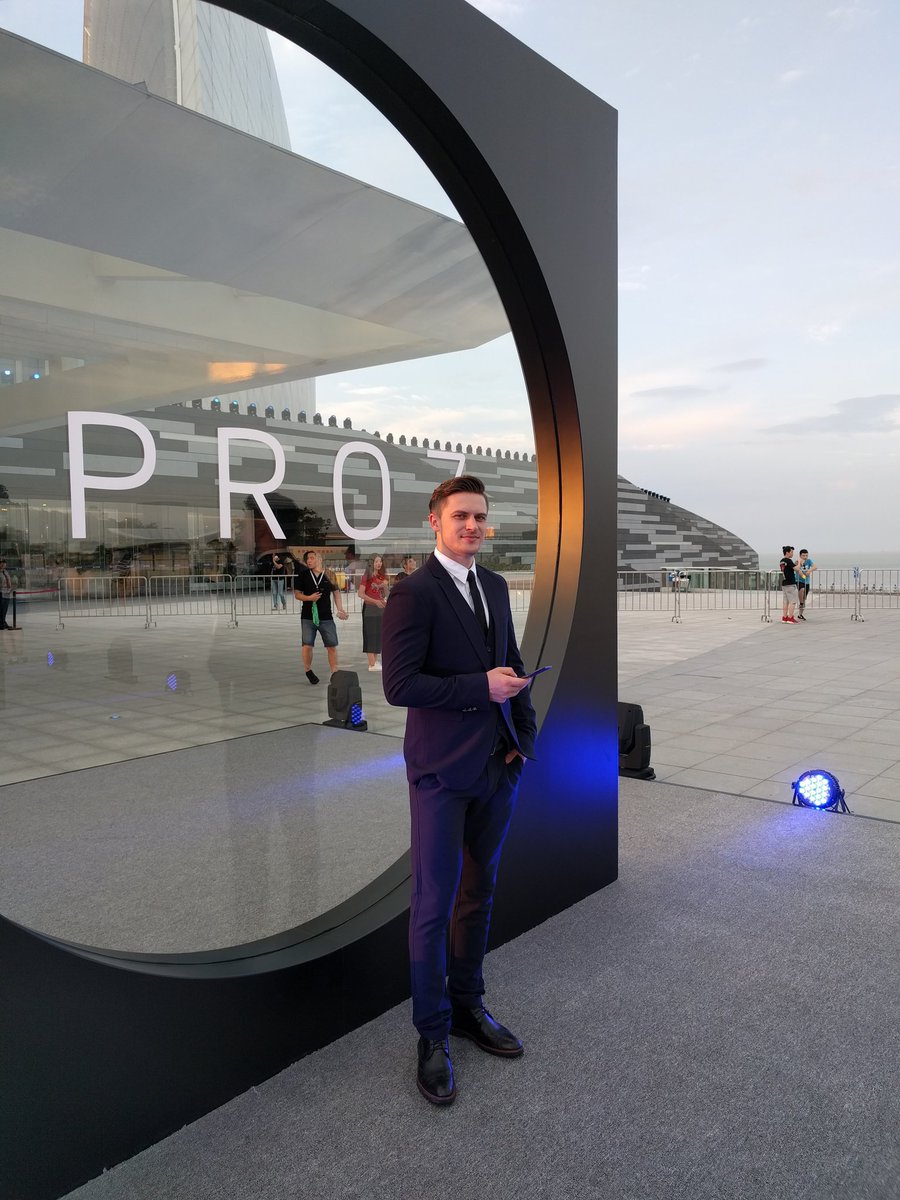 zero0signal's tweet image. #misterpro7 | @HDblog @MEIZU