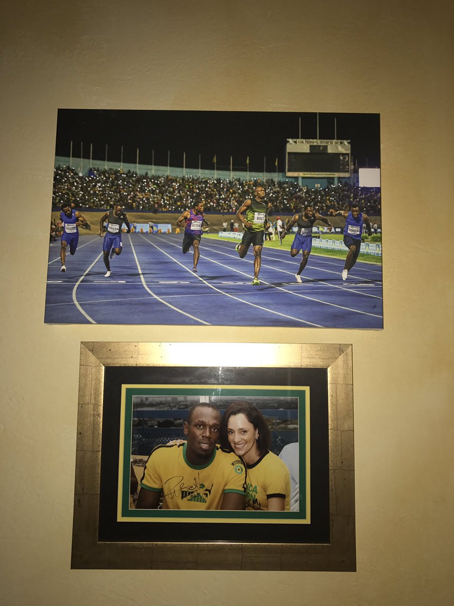 annmarievazja's tweet photo. πΆOh what a #Boltiful morning oh what a #Boltiful day...later I board the plaaaane to take me all the way to uπΆ#sing @usainbolt π€Έπ»ββοΈβ‘οΈπ―π²ππΌππ https://t.co/cIARB7iIVx