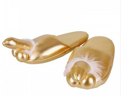 SexyTimeToy's tweet photo. #discountsextoys bring something for the #Heffs out there! #Golden #Penis #Slippers at Β£14.99! #PlayBoy!
https://t.co/JtGPKSyw31 https://t.co/K5aYkP4vJN