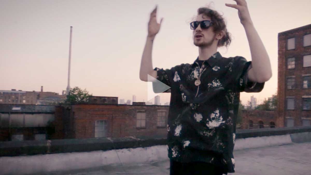 brappTV's tweet photo. NEW: Live from the rooftops @Blind_Mic w/ 'Stack'. Production by Skrrt Cobain & Metrodome · #brapphd
Full video at https://t.co/jtAVsHlpil https://t.co/nGGVRg6Zqh