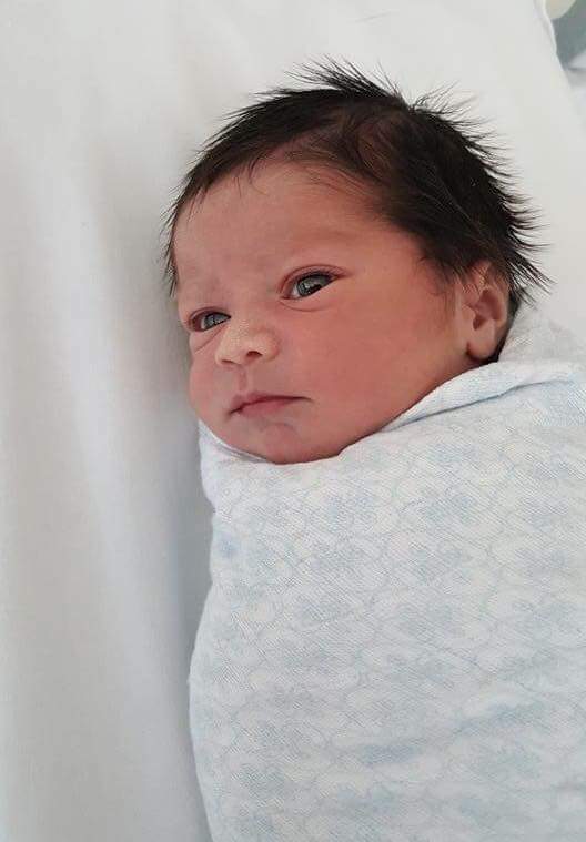 Kingvince_15's tweet photo. New born baby 😍❤ Jye Lucas Blackney 💓👶 #Filaussie https://t.co/NjrRiIDkC9