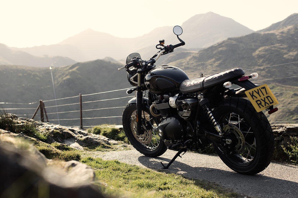 With the mist still rising over Snowdonia, the Scramblers are in their element on winding roads and scenic landscapes. #TriumphStories