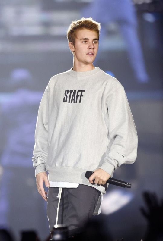 cacaaang's tweet photo. #FanArmyFaceOf #Belibers https://t.co/npJgVDFr76