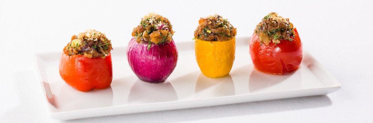 Conserviers24's tweet photo. #Recette : Nos Petits farcis façon Périgord de Philippe Mesuron 🍅🌶️🥒 > https://t.co/v3jKADFfnS
📸 by @NRPHOTO_PX 😃 https://t.co/1k5yL4PHco