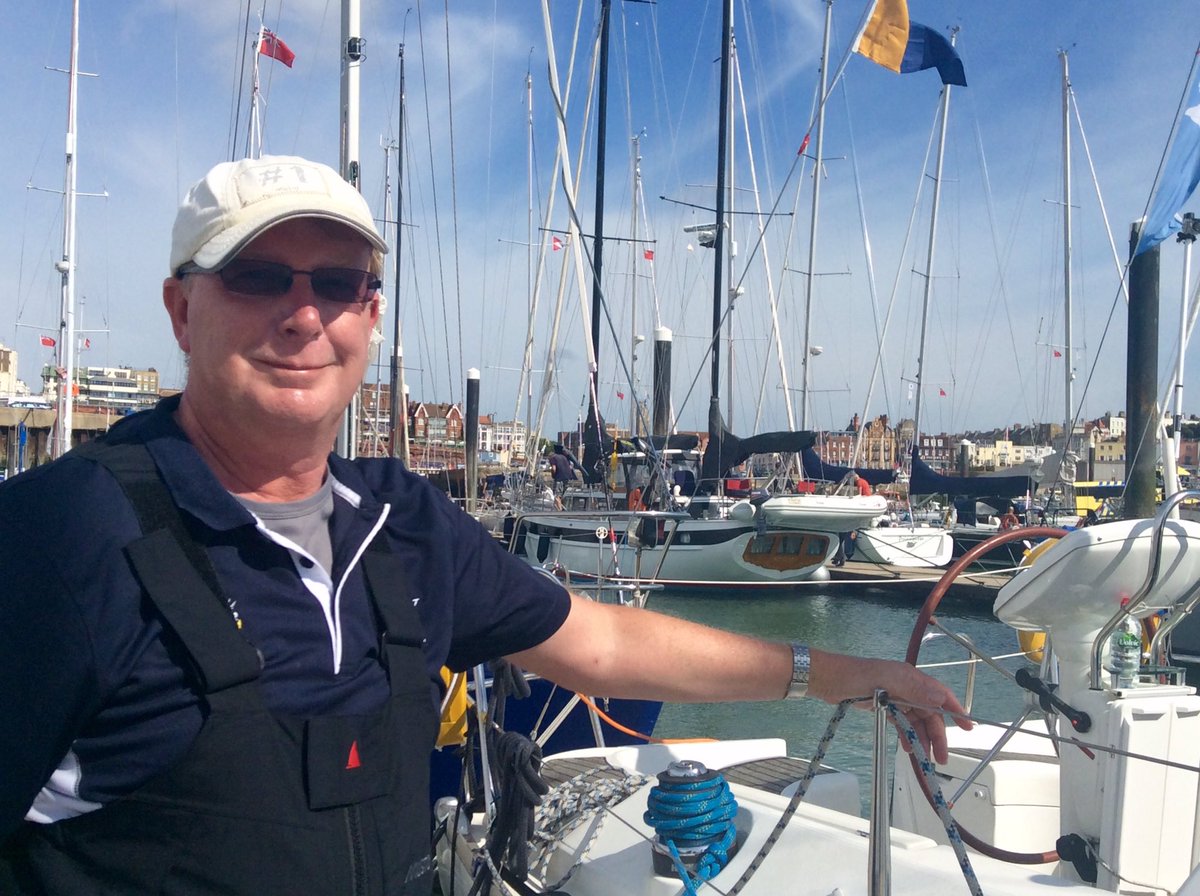 ramsgateweek's tweet photo. @JohnStoneley posing on the pontoon this morning! https://t.co/hFr8KkBkdy