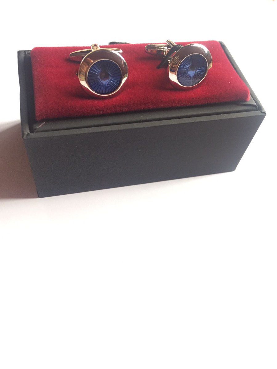 Fallestore's tweet photo. Cool cufflinks comes with its own box too. Available at N4500 https://t.co/bjtu9KI9zx