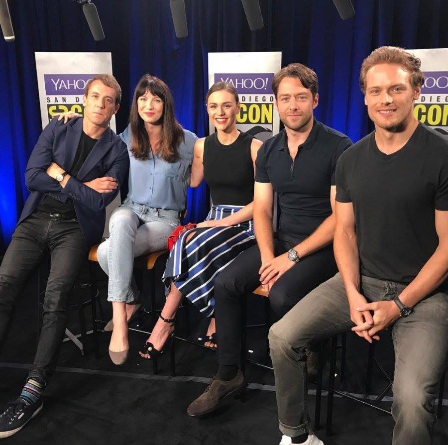 gabinobre's tweet photo. Para saber como foi a presença de #Outlander na #SDCC2017,clique aqui: https://t.co/4XOHG67785 @oursassenach @FrasersRidgebr #OutlanderSDCC https://t.co/zytsCMMeMX