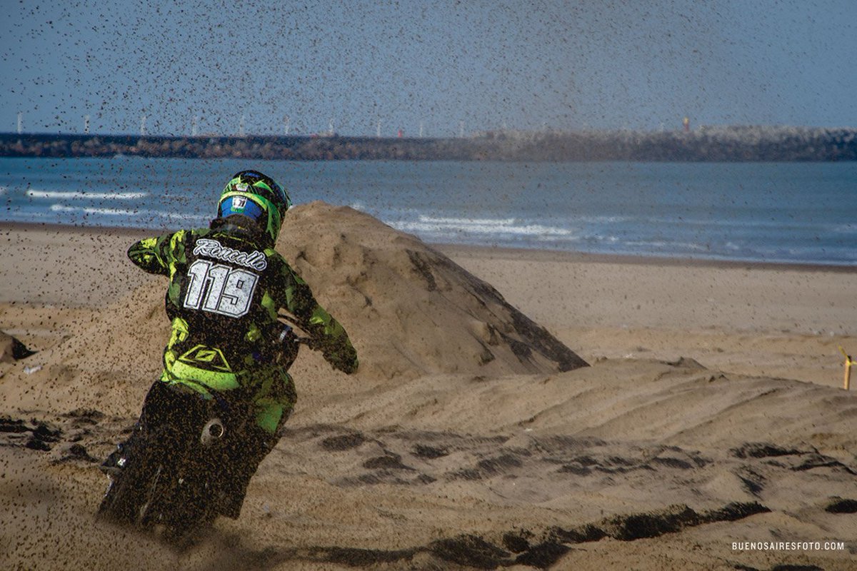 BA_Foto's tweet photo. Reviví en fotografías lo que fue el EnduroPale Argentina en @necocheagovar https://t.co/1oqmpPu6r1 #Motocross #Quad #Playa #BuenosAires https://t.co/oQXy6lTAQj