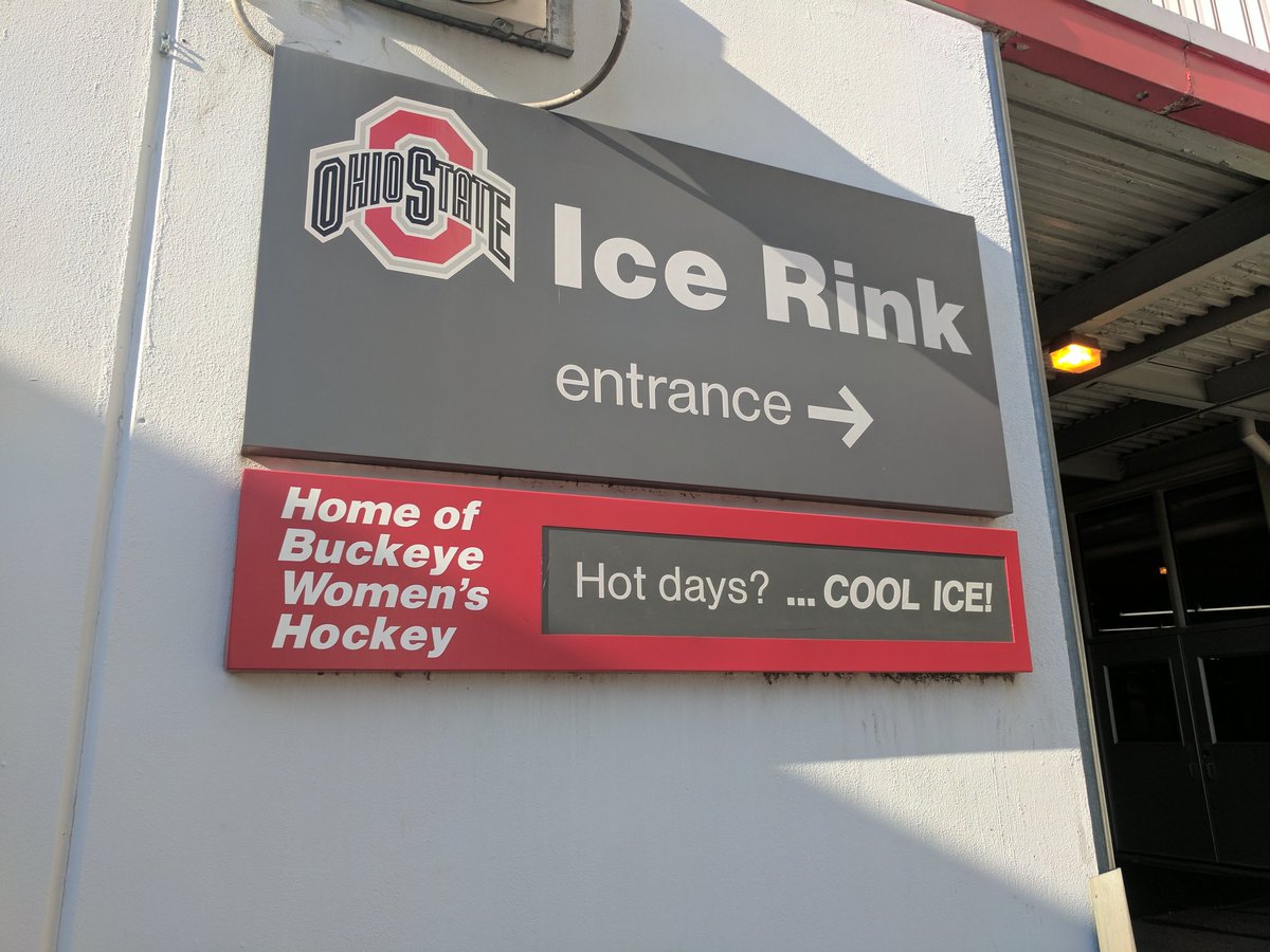 jsamuels6's tweet photo. This sign will never not make me laugh. #CoolIce! https://t.co/Dyh5LRlhzt