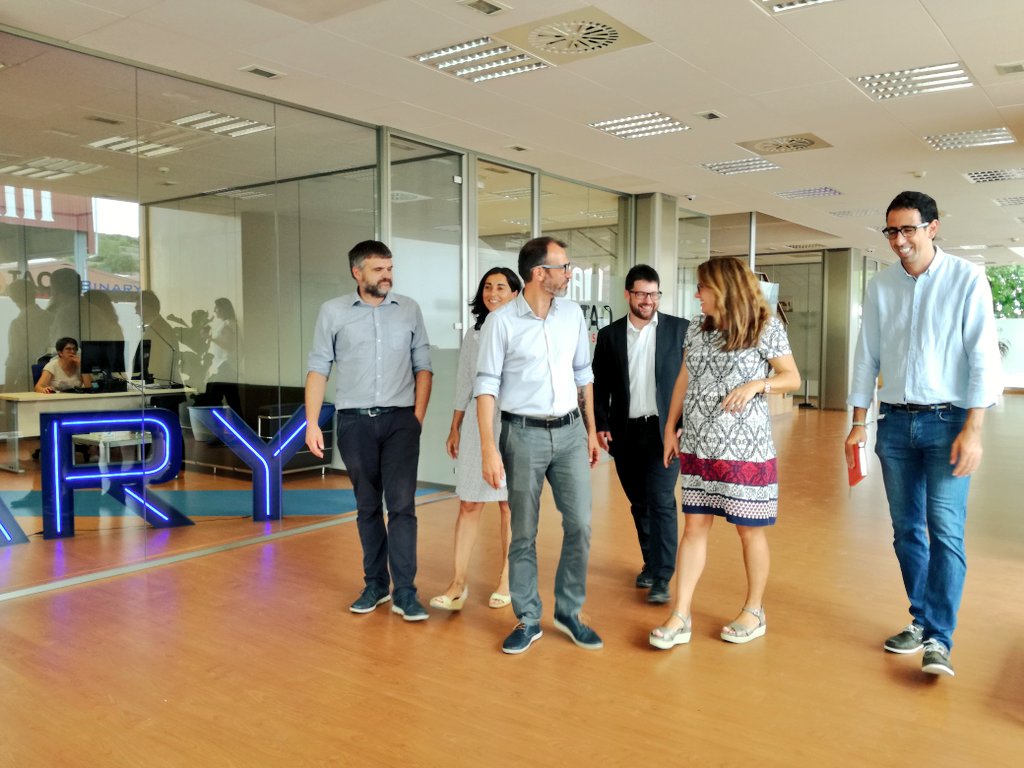 Vicepres_GOIB's tweet photo. @bielbarcelo @carmecrespo @PonsPep @PereFusterNadal @iBalears @IBITorg @CristobalMP @Infotelecom @M01_Sistema @TaoVisual @BinaryMenorca @e_Sorenoid @cloudhotelier @vooneo @AjAlaior @susanamora2015 @ConsellMenorca Més info: El #CentreBit #Menorca arriba al 80% d’ocupació d’empreses en el seu primer any d’activitat https://t.co/o13jywK52p #Innovació https://t.co/ASQV1Zahpd