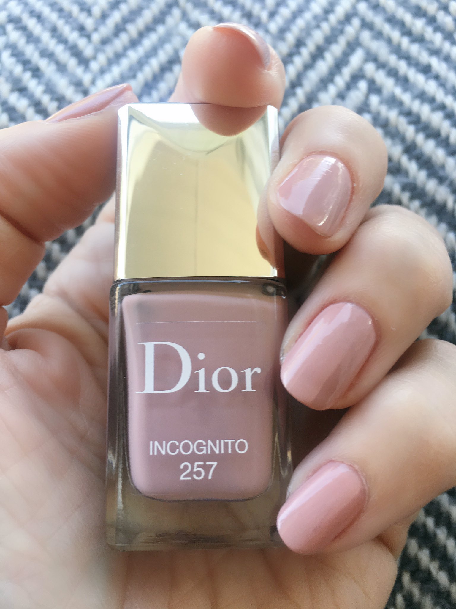 Ronnie Tornow on X Pretty in pink. dior Dior nailpolish manicure NailPolishParty nails beautyblogger beautytips beauty diormakeup DiorForLove https t 3NEDYRhP6R X
