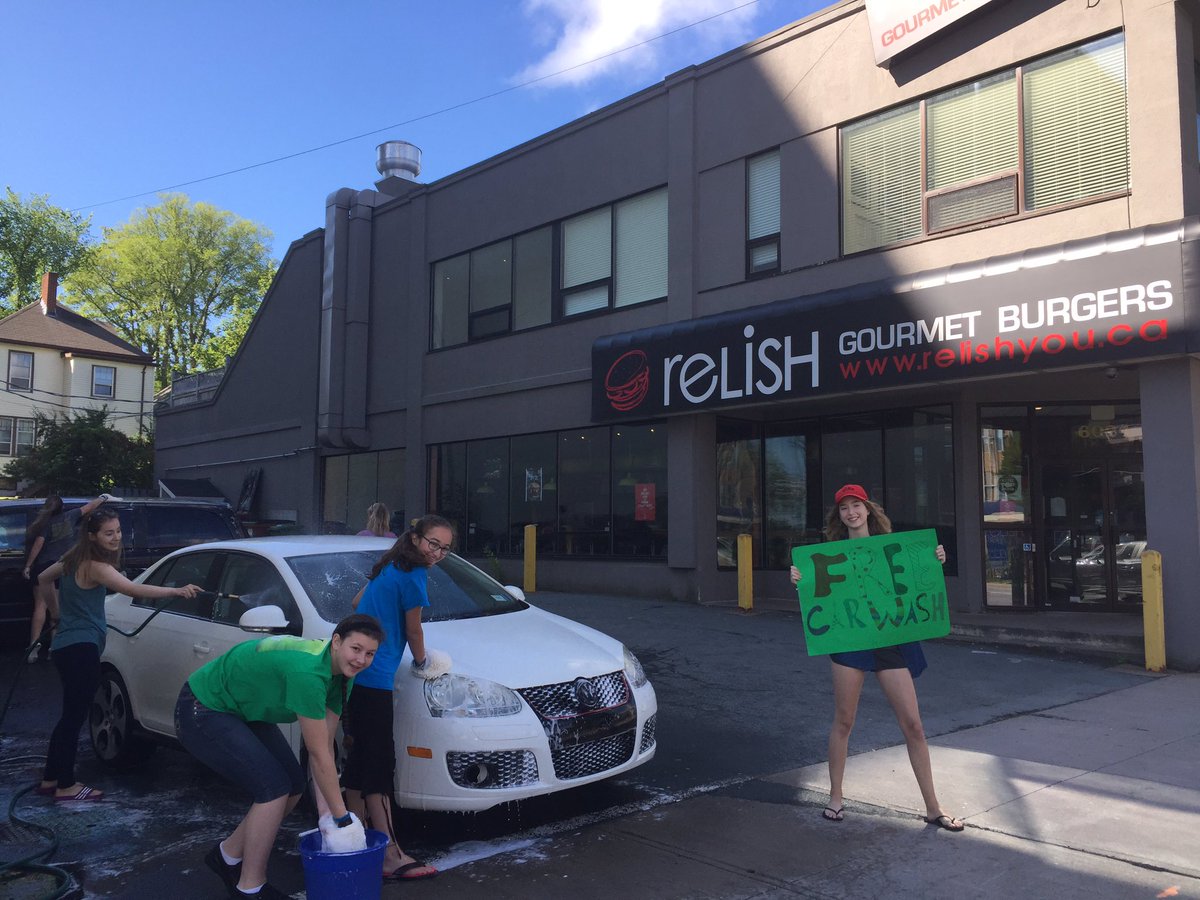 West end baptist is here doing car washes. All donations go to @feednovascotia come quick!! #Halifax #Quinpool