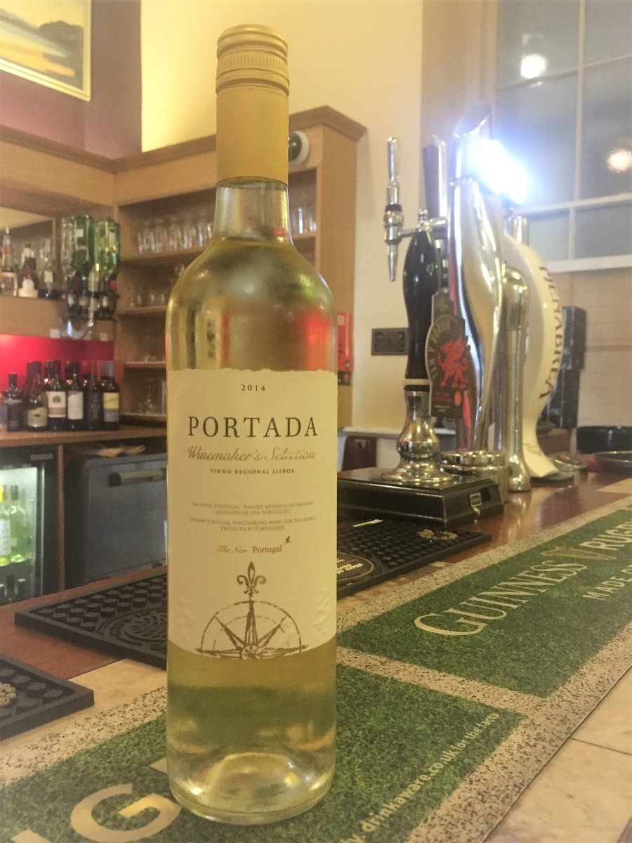 bulkeleyhotel's tweet photo. Wine Offer at our Bistro
ONLY £12.95 a bottle
#bistro1832 #beaumaris #offer #bulkeleyhotel #Anglesey https://t.co/RH9MJhtASU