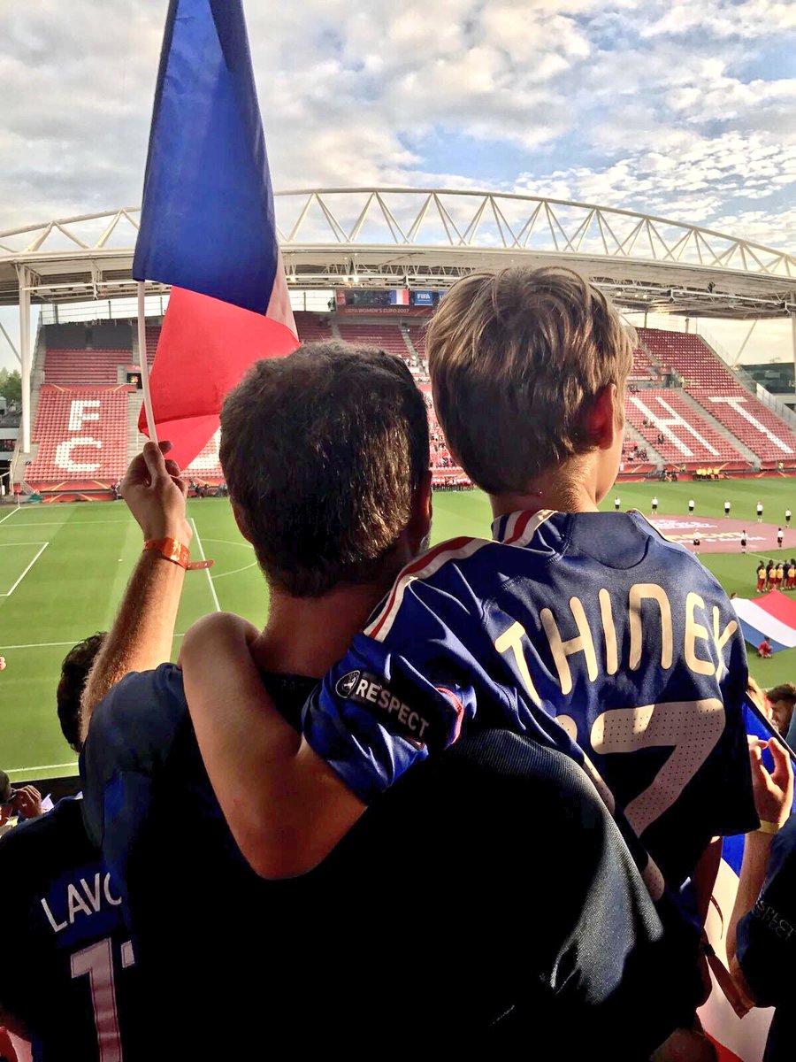 Rendez-vous ce soir pour une place en Quarts de finale de l’Euro 2017 ➡️ France 🇫🇷 - 🇨🇭 Suisse à 20h45 ! On compte sur votre soutien !