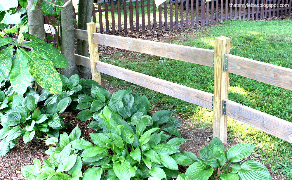 jaimecostiglio's tweet photo. fencing made easy w/ @strongtie fence brackets https://t.co/GytTzBQTNG @strongtieDIY #sponsored #diyfence https://t.co/mzQ5PF3mKg