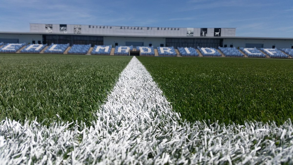pedrofbb's tweet photo. En 5 horas, puesta de largo del nuevo terreno de juego del Estadio Alfredo di Stefano. RM Castilla - Leganes. Impecable en pleno verano https://t.co/js35BqJkjB