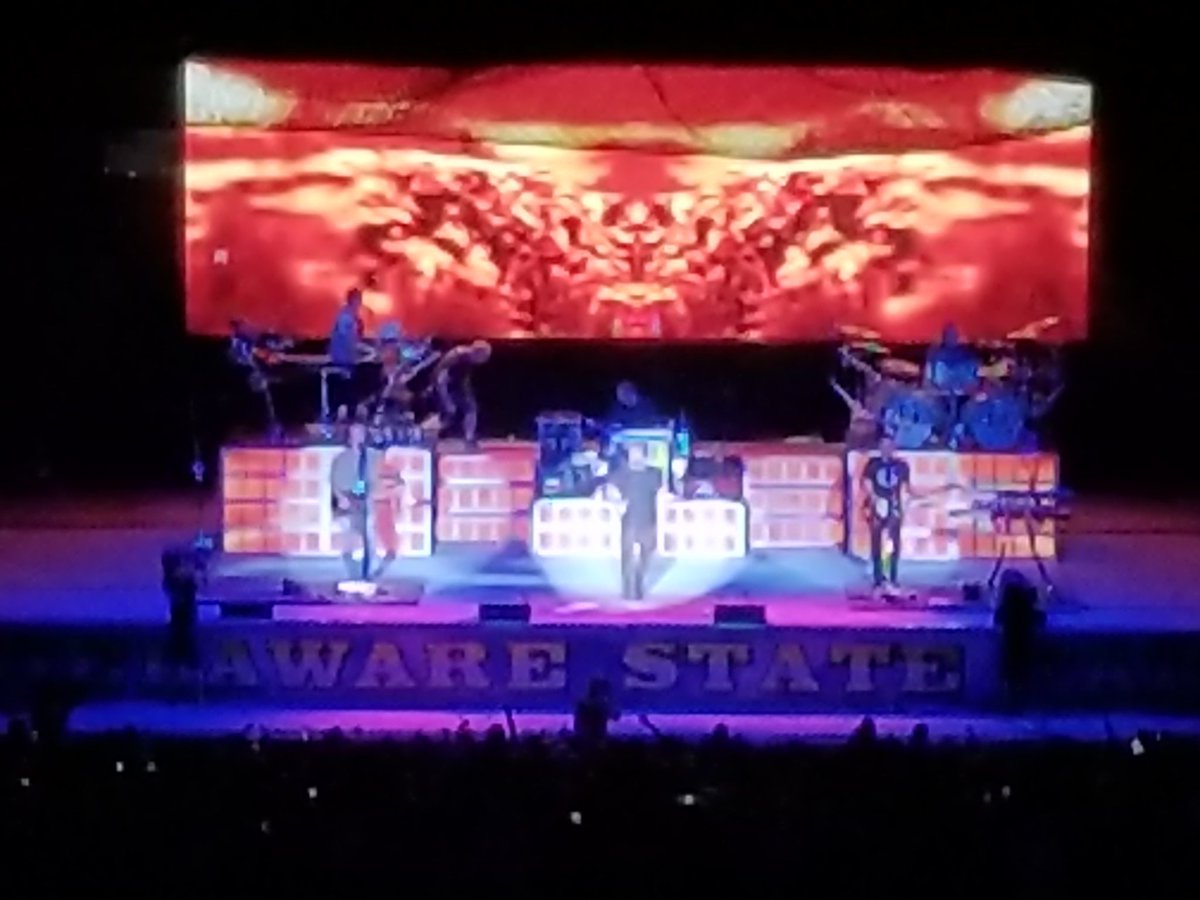 HeapsJeremy's tweet image. Had a good time at the Rascal Flatts concert