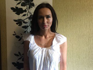 WebcamWomencouk's tweet photo. Sexy #MikkiStar, 23yo #camgirl Slender body, 36B tits, Brown eyes and Black hair. https://t.co/T3pnmGztfT