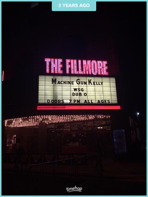 thatginger24's tweet photo. Throwback to my first @machinegunkelly concert two years ago today!❤🤘🏼 #RoadTrippinTour https://t.co/Q20OIR6xYO