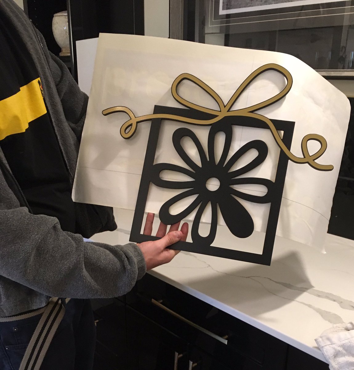 thefrudec's tweet photo. If you are looking for a sign, this is it! Signs going up!!#presentsbytfd opens Aug1st #specialgiftware &amp; #uniquehomedecor Thx @SignsGalore https://t.co/LpDOvqdTZa