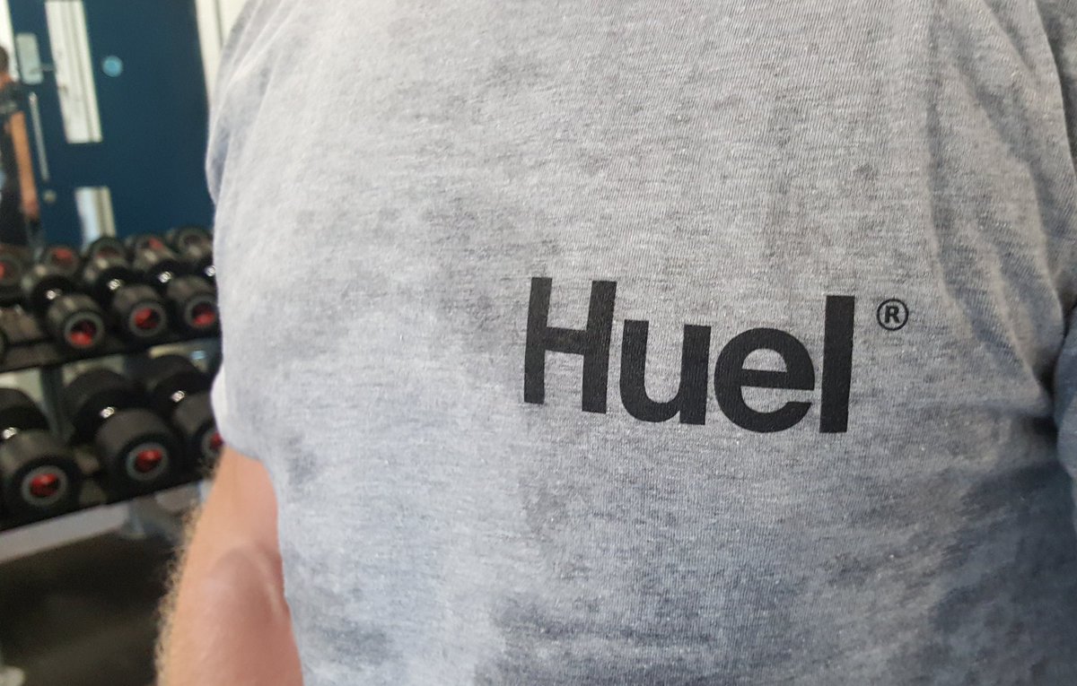 40commando's tweet photo. @gethuel thanks for getting our CrossFitters through the next 20 hours #40cdo #fitnessmotivation https://t.co/6w408OXhex