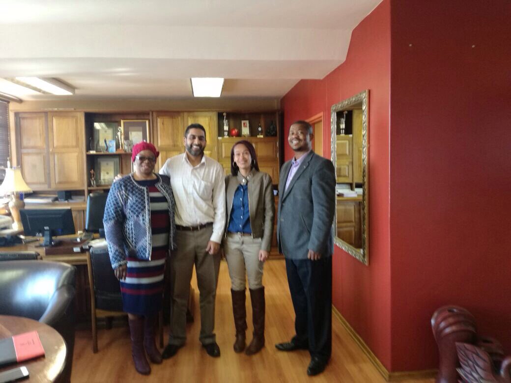 NWCricket01's tweet photo. Meeting with mayors from Dr Kenneth Kaunda District and Tlokwe Municipalities. Building partnerships towards super weekend #SAvBNG #T20 #NWC https://t.co/bLuT9BLA0t