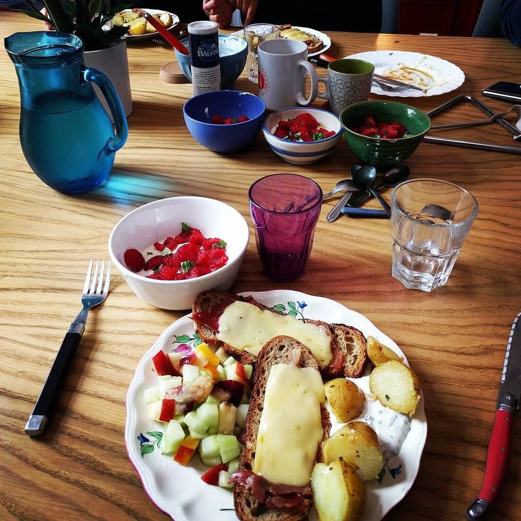 WorklabParis's tweet image. Au Worklab, on a trouvé un moyen de contrer l'été aléatoire 😋 #worklabparis #digitalnomad #coworking #lesgrandsvoi… ift.tt/2v8201l