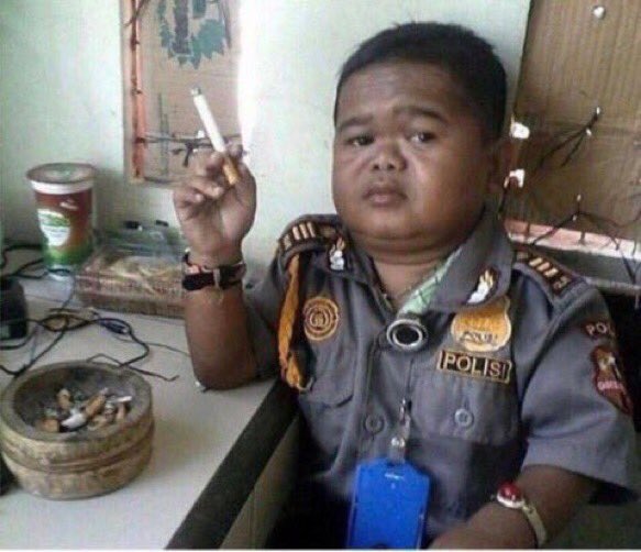 alysia__'s tweet image. Why did Mcdonalds just charge me an extra .50 for cheese for a... sausage, egg &amp;amp; cheese biscuit. #howdatwork