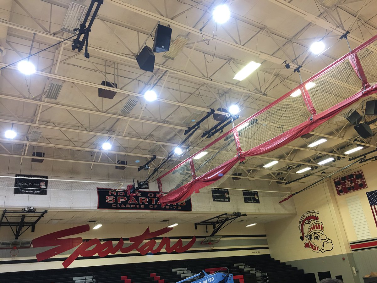 DrBrittonHart's tweet photo. New lights in the gym going up today and lighted backboards! I like the new look! Thanks to our @Emporia253 Maintainence Dept. #TeamEHS https://t.co/ZFIESSlLmp