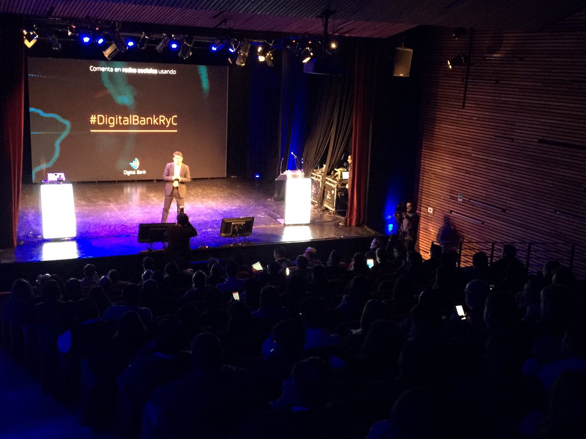 DigitalBankLA's tweet photo. Sigue la transmisión del #DigitalBankRyC a través de https://t.co/NhxRxA37P7 https://t.co/GrHIsDcrHC