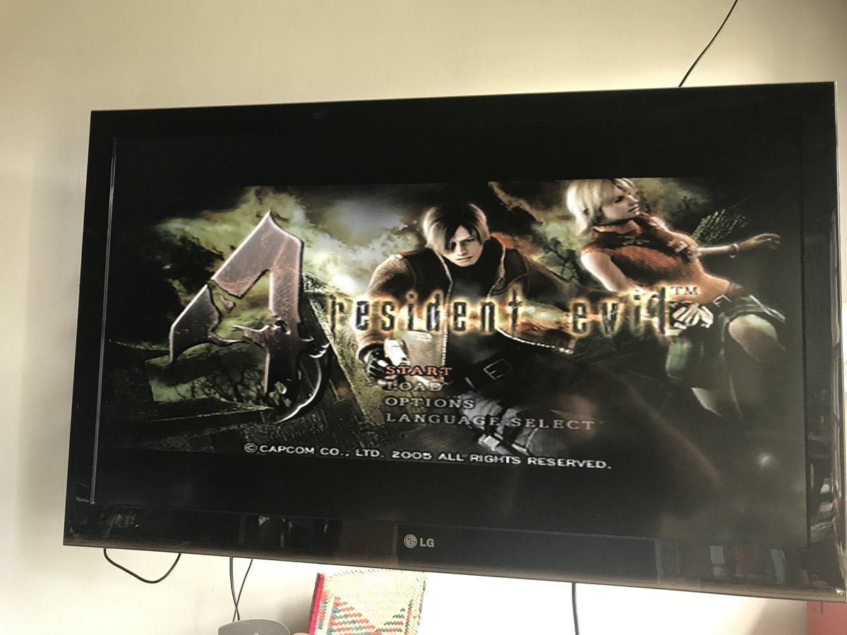 markdrew's tweet photo. Anyone remember these awesome games? #PS2 #RE4 #BlackPS2 https://t.co/ijq5tJY2z1