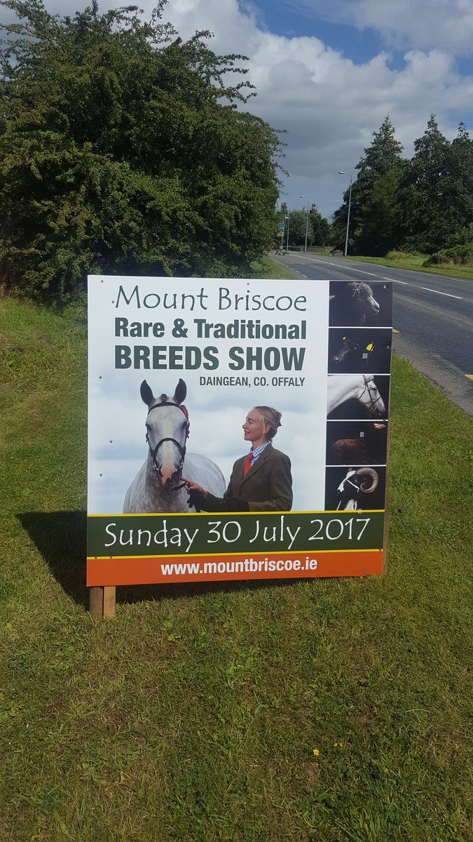 Mt_Briscoe's tweet photo. Great to see our @mt_briscoe road signs up for the #RareBreeds #Agricultural Show
Still time to enter
https://t.co/RgfPr7w08z #farming https://t.co/gfJEXRh6ZM