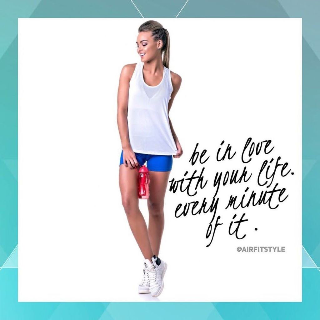 AirFitStyle's tweet photo. 🇺🇸 Happy Wednesday, everyone !!!
#thisisafs #airfitnessstyle #summer #workout #lookfitness #inspiration #smile #go… https://t.co/ElBMQpVGip https://t.co/P7PVQCxbLG