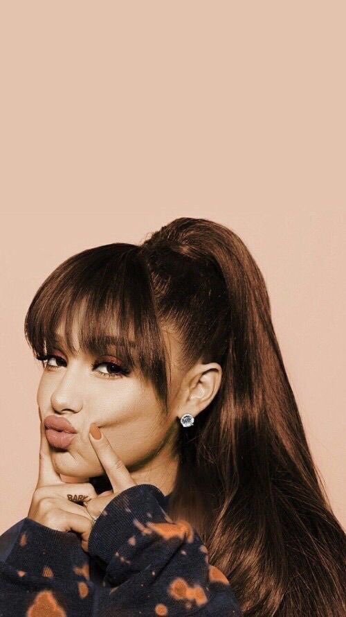 nissy_uno617's tweet photo. Ariana is my everything ❤️
I love you so much 😘@ArianaGrande 

100RT=100VOTE😻😻

Please RT 💕💕

#MTVHottest Ariana Grande https://t.co/TwoHUVvfqz