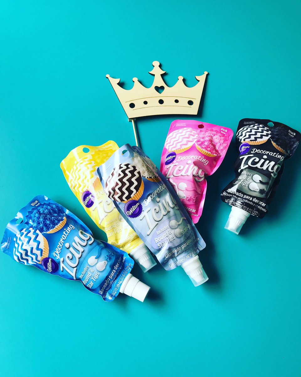 FFLteenspace's tweet photo. Thursday! The Great Not-So-British...Cupcake Off! Will you win the crown?! 👑🎂 7/27, 10:30am-12:00pm. #fflmegamix https://t.co/w6Ed9UKQOB