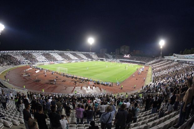 grobarigr70's tweet photo. Partizan-ciganijakos #Grobari #best #fans https://t.co/0L2wkZ1pIm