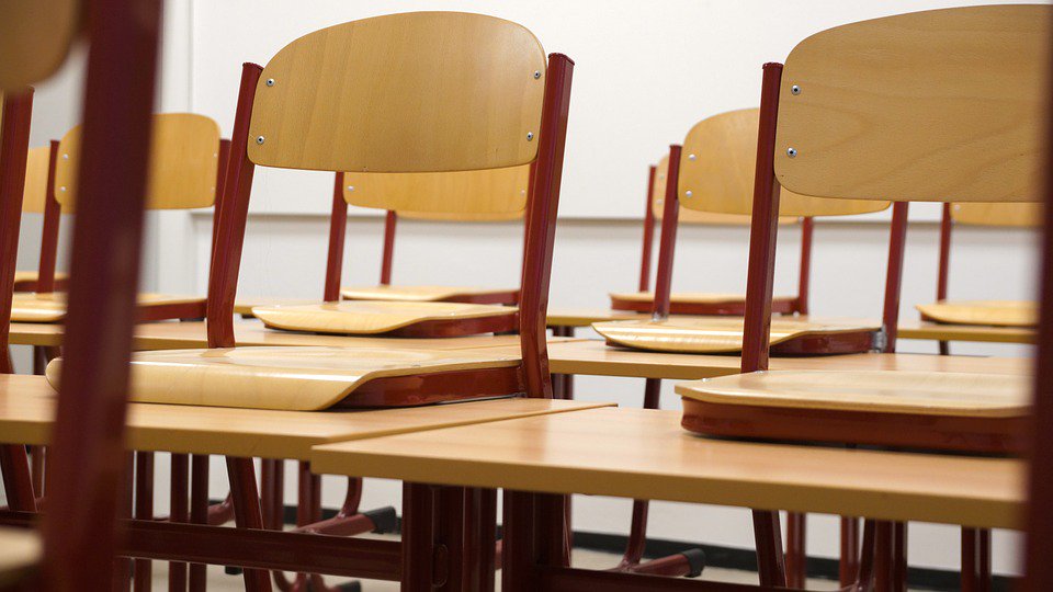 Harvard Macy (@harvardmacy) on Twitter photo Can an online flipped classroom achieve similar learning outcomes to in-person learning? Read <a href="/DrFRCarrick/">Ted Carrick</a> 's study: bit.ly/2uR0Oio Can an online flipped classroom achieve similar learning outcomes to in-person learning? Read <a href="/DrFRCarrick/">Ted Carrick</a> 's study: bit.ly/2uR0Oio