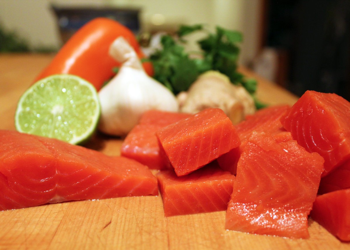 CopperRiverWild's tweet photo. Vitamins, omega 3's and healthy oils--Whats not to love about wild Alaskan salmon? #WellnessWednesday #HealthyFood https://t.co/xLpiydVDLZ