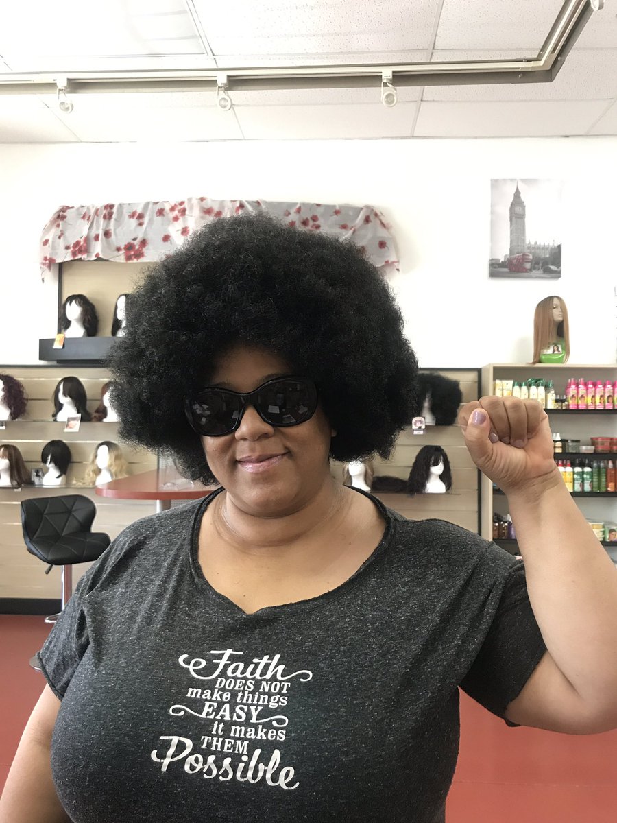 Shaneehair's tweet photo. #wigs #BlackLivesMatter #powerblacks #shaneehairemporium #comegetyourwig #weaves https://t.co/28IcX4jIwe
